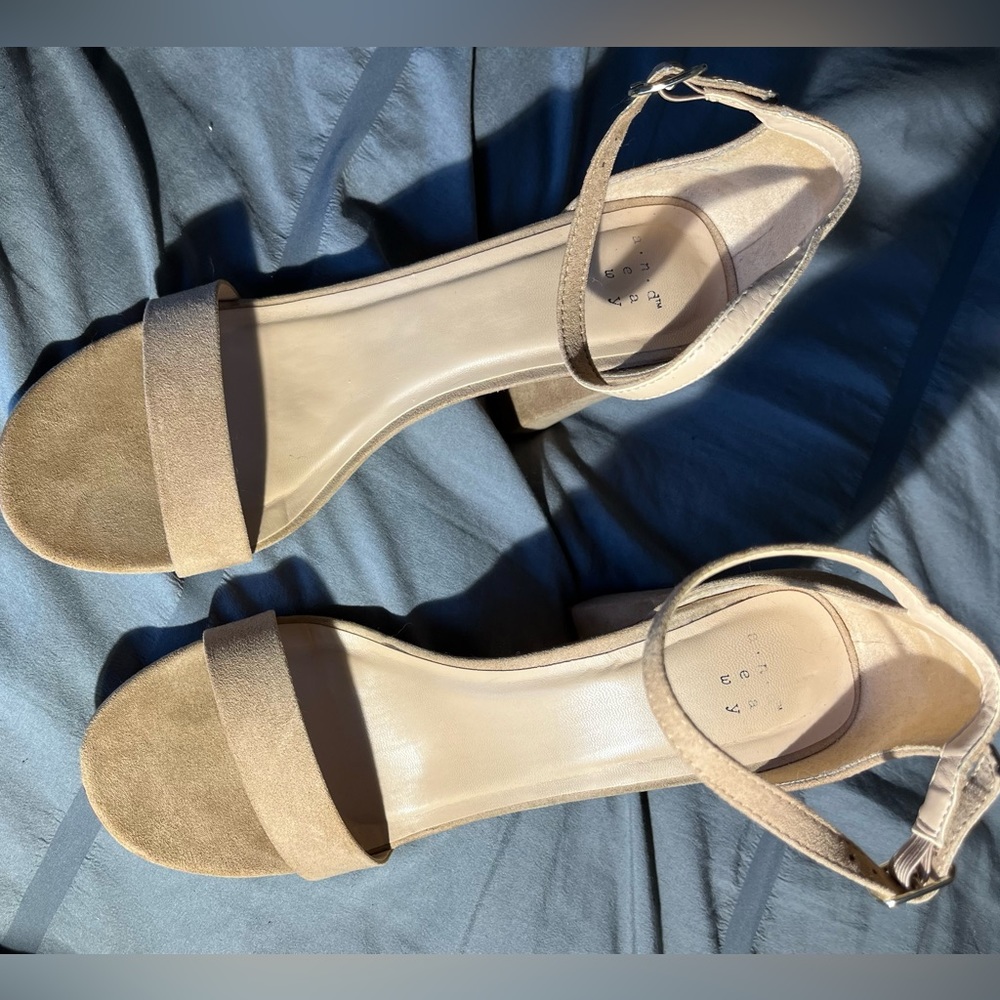 Nude heels